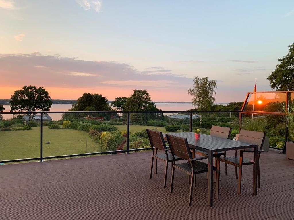 Fewo1846 - Sundowner - Luxurioese Wohnung Mit 2 Schlafzimmern Und Sonnenterrasse เฟลนส์บวร์ก ภายนอก รูปภาพ
